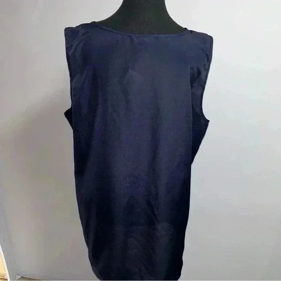 Le Chateau  Tank - Picture 3 of 4